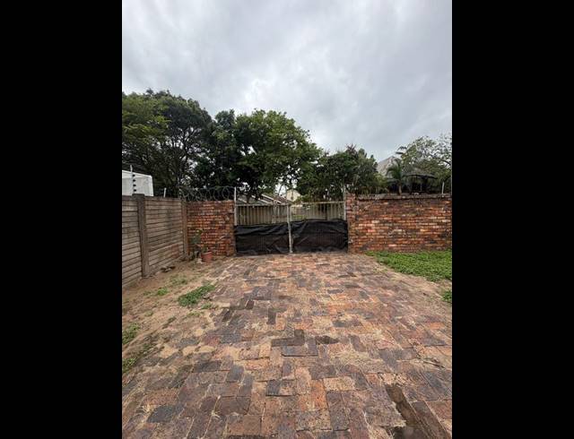 1 BEDROOM PROPERTY TO RENT IN BIRDSWOOD